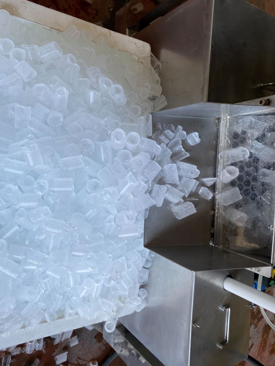 Bulgaristan’da Buz Pazarı Büyüyor: Tüp Buz Makinalarına Artan Talep ve Hızlı Çözümlerimiz